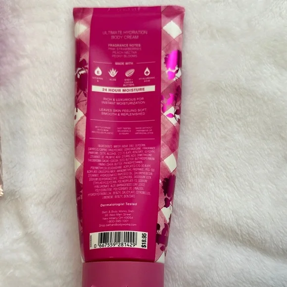 SOLD!!! Bath & Body Works Gingham Gorgeous Pink and Gold Set - Picture 7 of 9